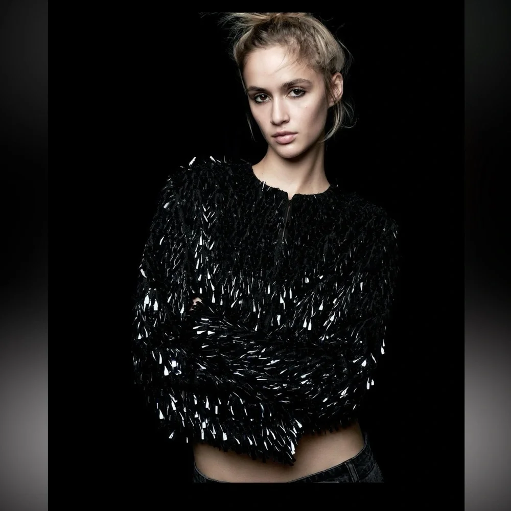 NWT ZARA CROPPED SEQUIN JACKET🔥 - Picture 1 of 3